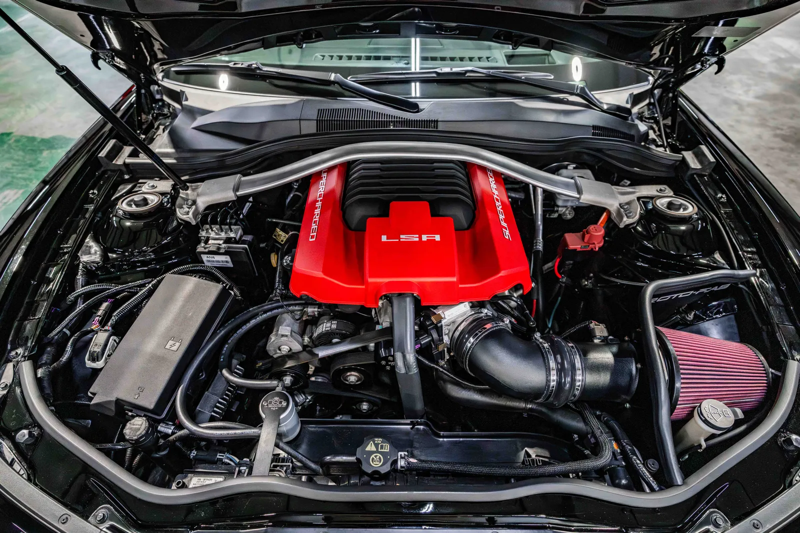 14_2012-Chevrolet-Camaro ZL1-Black-8002427.jpg
